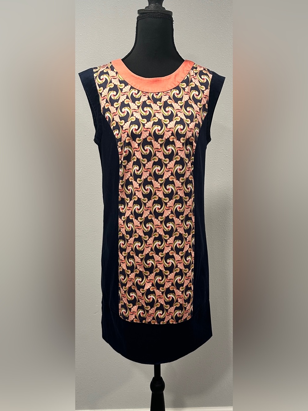 The Webster Miami at Target - Size 8 -  Navy mini Dress with Coral Accent Patter